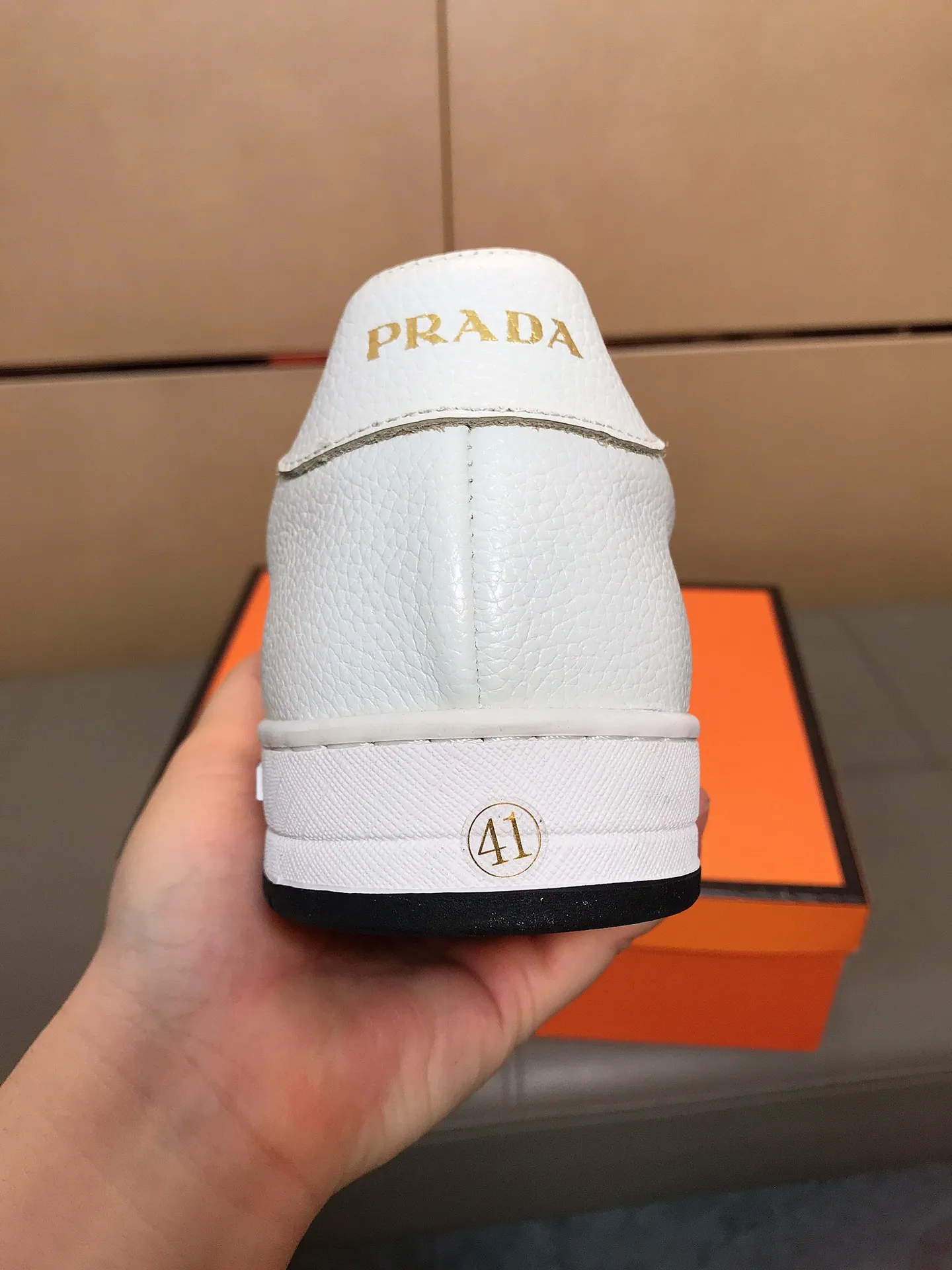 Ex-factory price 380 💎💎🆕Prada's latest casual and fashionable men's shoes👟hot style💥simple and elegant style, exclusive for trendy men. Unique latest brand elements👑, fashionable and generous, the fabric is original imported cowhide, pigskin breathable lining + feet, super comfortable and wear-resistant outsole, classic model taken in kind, size: 38-44